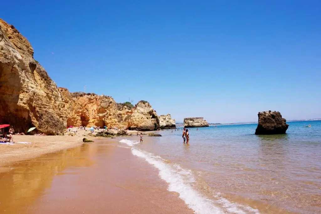 Lagos Praia Dona Ana