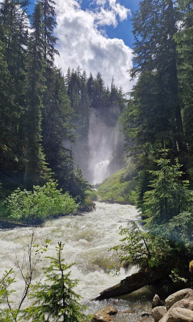 Glacier Nationalpark Kanada Bear Creek Falls Wanderung