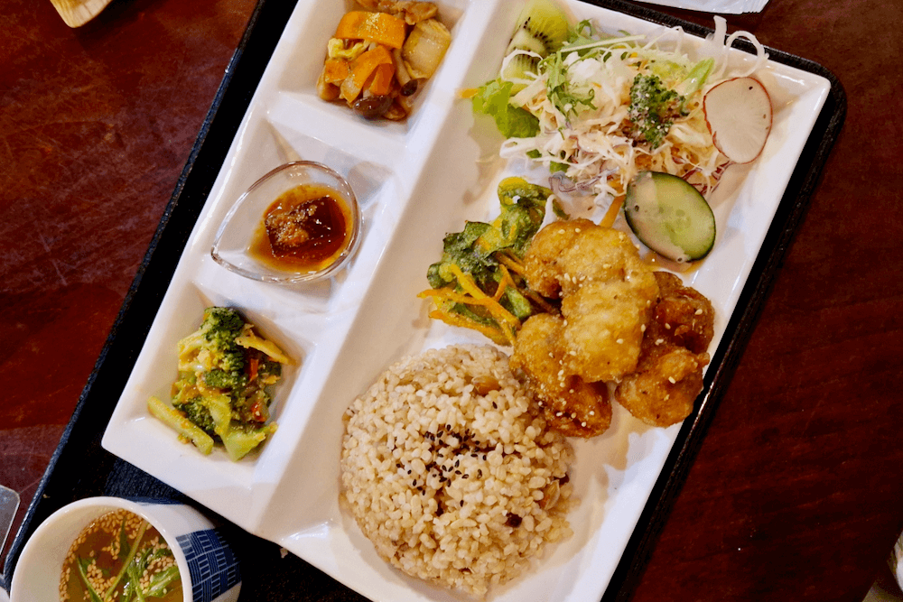 Vegetarian Cafe Ren Horikawa