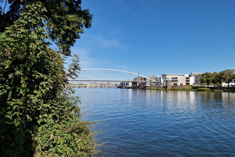 
Maastricht Sehenswürdigkeiten Fluss Maas