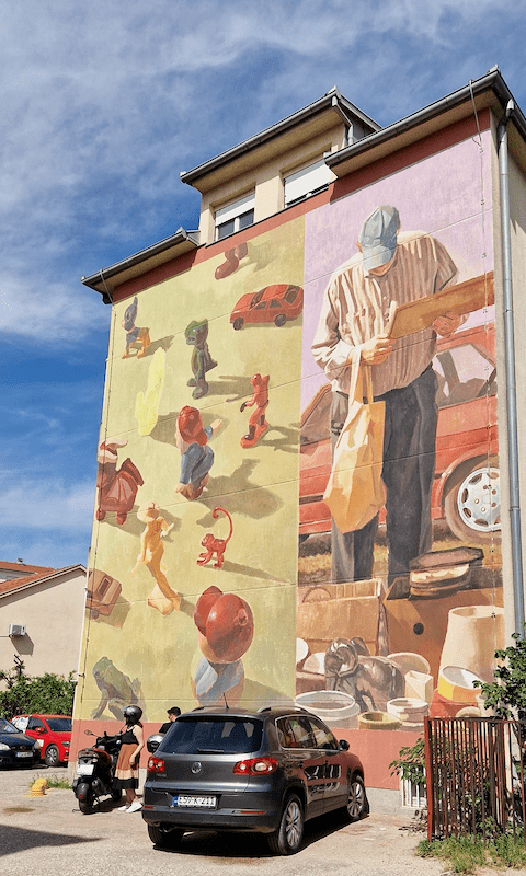 Mostar Mural Sentiment