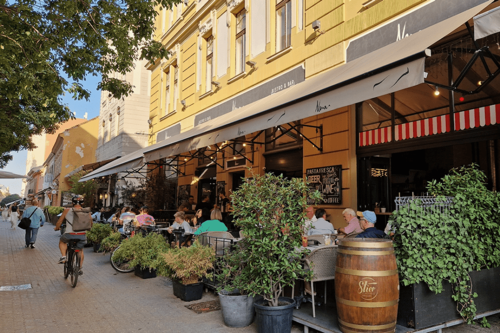 Pecs Kiraly-Strasse