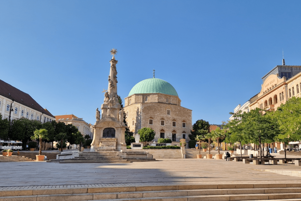 
Pecs Sehenswürdigkeiten Moschee Gazi Kasim Pascha