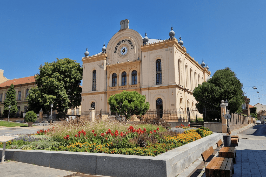 Pecs Synagoge