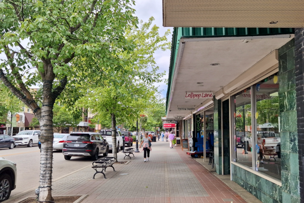 Vernon Kanada Downtown Shopping