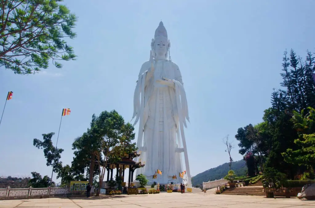 Line An Pagoda Lady Buddha