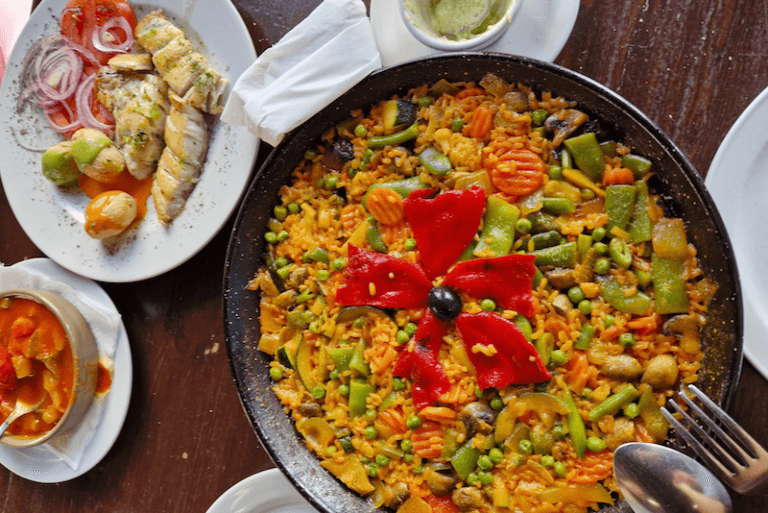 Paella vegetariana