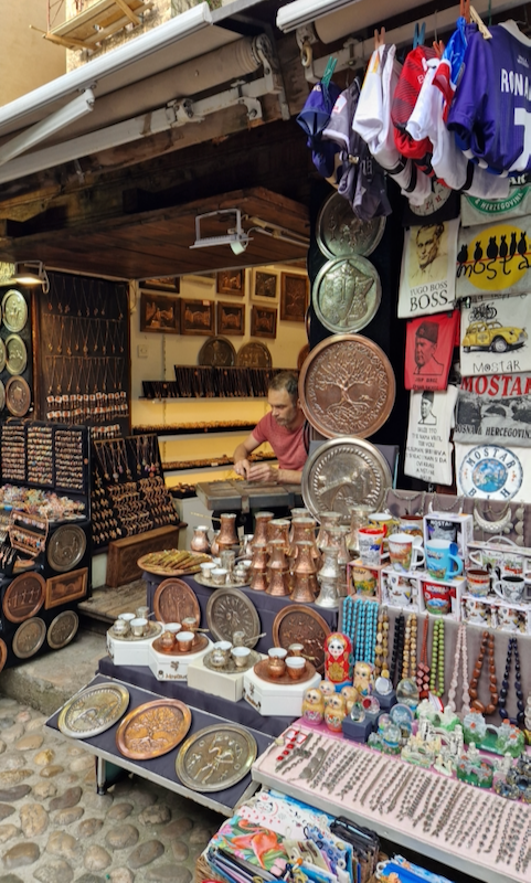 Mostar Altstadt Kupferarbeiten