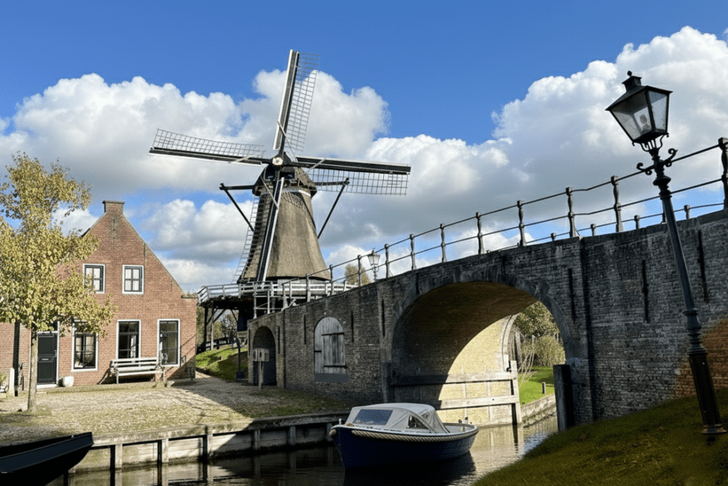 Niederlande Sehenswuerdigkeiten Sloten