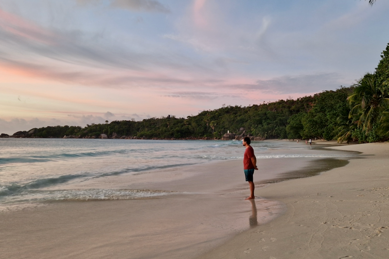 Praslin Anse Lazio Sonnenuntergang