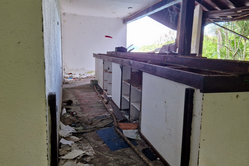 Praslin Lost Place Anse La Farine