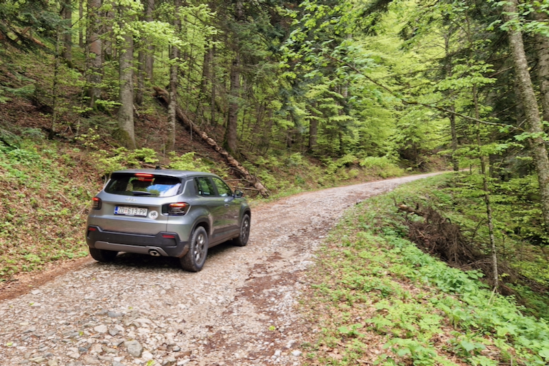 Sutjeska-Nationalpark_Straße
