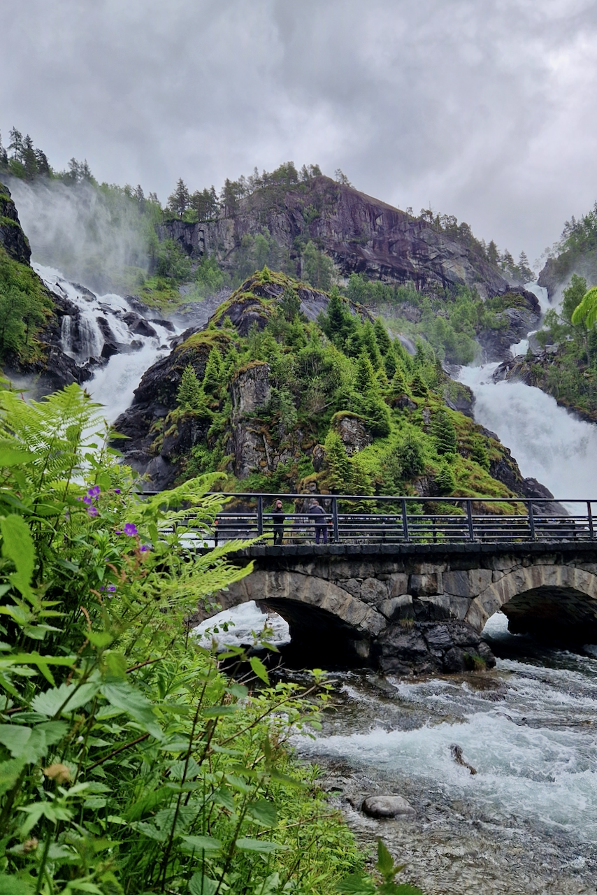 Südnorwegen Latefossen